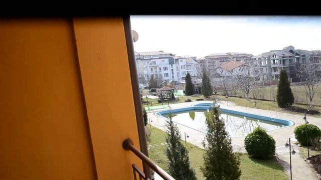 Двухкомнатная квартира с мебелью, Ахелой смотреть онлайн
