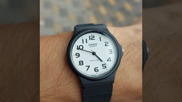 #Кварцевые #наручные #часы #Casio MQ-24-7B2LDF. #Оригинальные. Легкие. Япония. #Подарок. смотреть онлайн