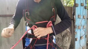 Блокирование страховочной системы для спортивного туризма