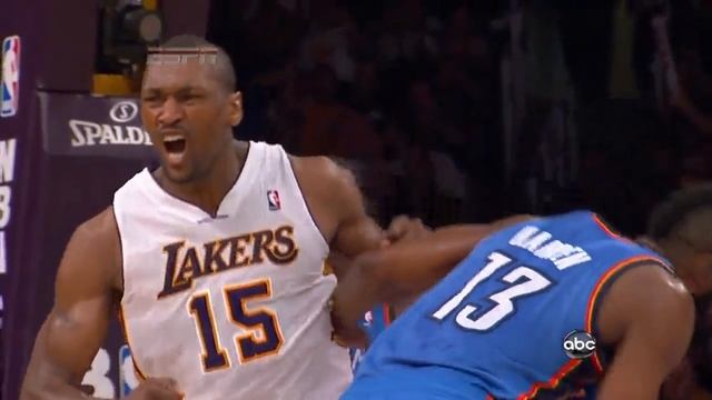 Metta World Peace elbows James Harden HD смотреть онлайн