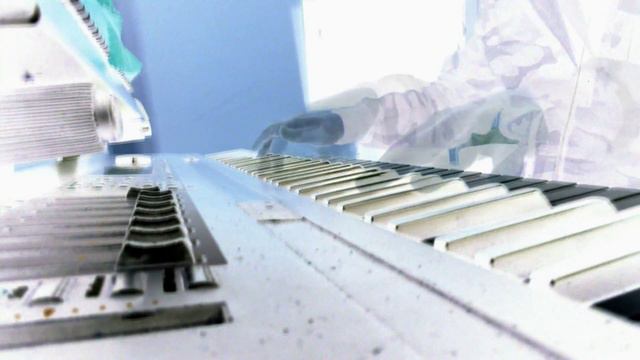 Improvisation with KURZWEIL K2600X - funky piano & mono triple lead смотреть онлайн