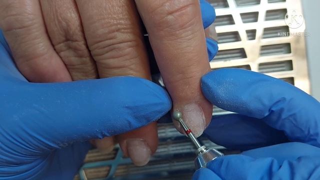 ЖУТКИЕ ОТСЛОЙКИ ?? Аппаратный маникюр. Укрепление ногтей акриловой пудрой смотреть онлайн