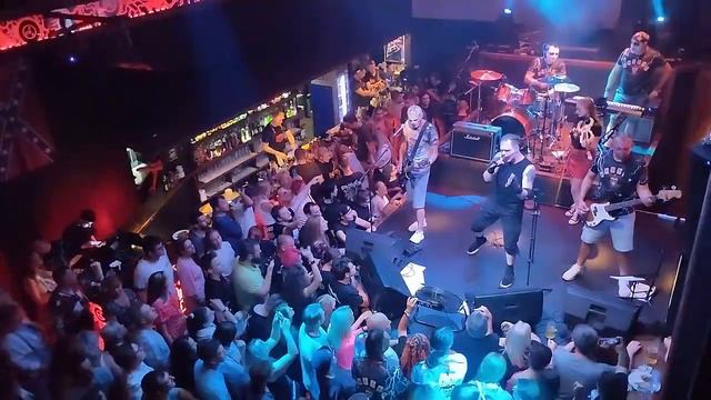 Добрые люди (Тодд)