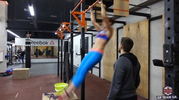 Киппинг подтягивания (Kipping Pull-up) - обучающий урок / КУХНЯ КРОССФИТА