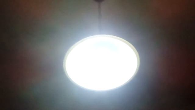 E27 LED RGB Bluetooth Speaker Bulb 12W Unboxing and Hands-On смотреть онлайн