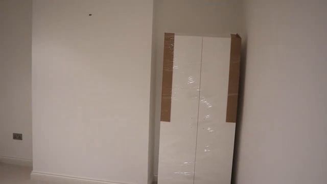 WE'RE MOVING HOUSE | EMPTY HOUSE TOUR смотреть онлайн