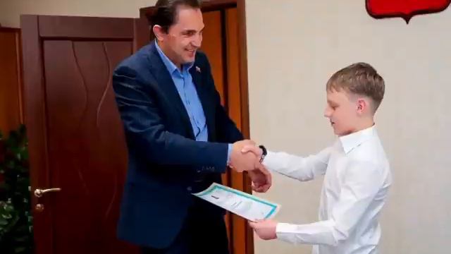 Сахалинский подросток из детского дома на день стал председателем областной думы смотреть онлайн