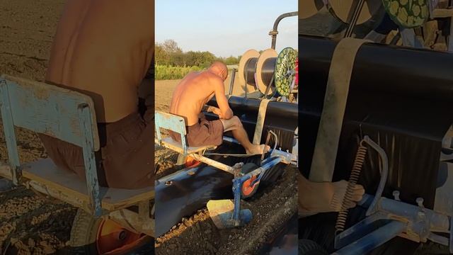 самодельный шнековый грядообразователь на японский мини-трактор, пленка однорядка под клубнику!!!! смотреть онлайн
