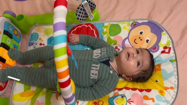What My 5 Months Old Baby Eat in a Day~ 5-6 Months Baby's First Food + Baby Routine~Real Homemaking смотреть онлайн