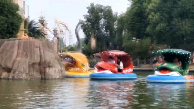 CHANGZHOU DINOSAUR PARK, CHINA 10-02-2018 смотреть онлайн
