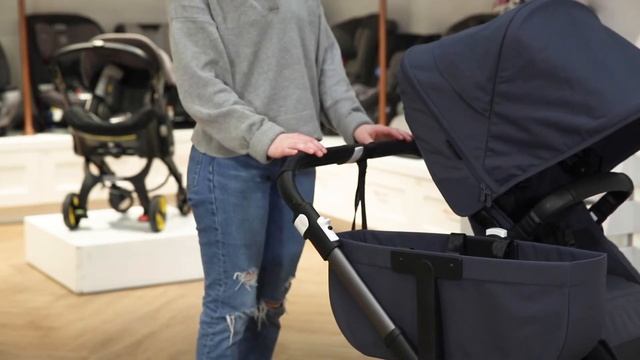 How to Fold The Bugaboo Donkey5 Mono Complete Stroller смотреть онлайн