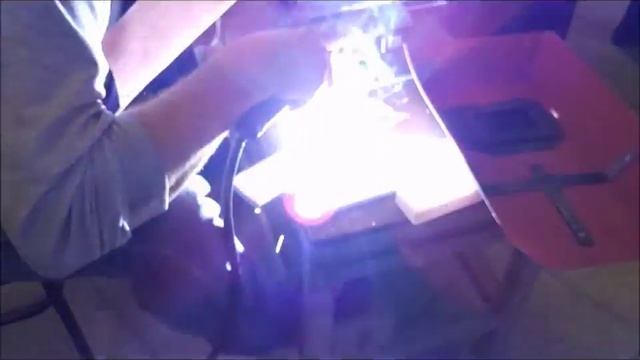 Сварка электродом ESR-13 MAGMAWELD , ток 130A