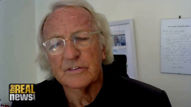 John Pilger: Julian Assange is Cleared of Rape Allegations, but Far From Free смотреть онлайн