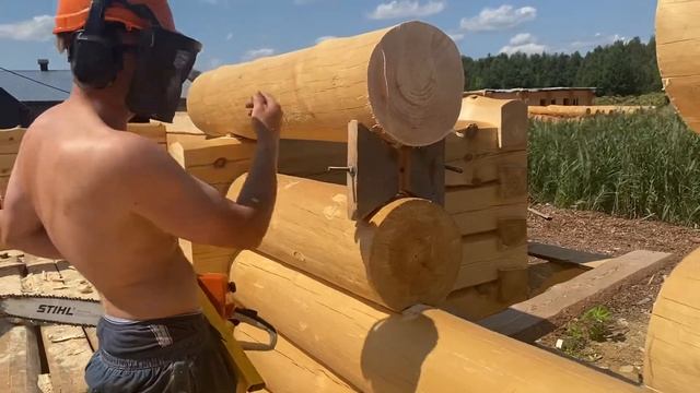 Торцовка бревна (как отпилить ровно в размер бревно) смотреть онлайн