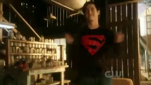 Smallville Season 10 - Scion (Conner Wears The Black & Red S Shirt) смотреть онлайн