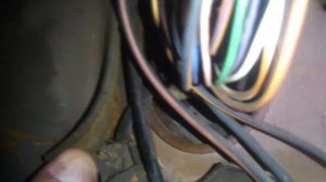 расположение магистрали заднего  омывателя хэтчбек