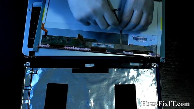 Samsung RV510, RV508 Screen Replacement, замена матрицы ноутбука