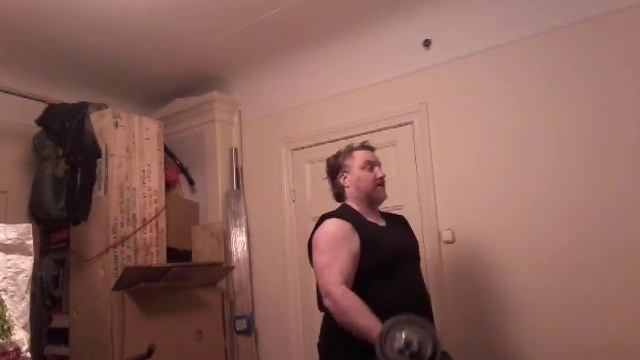 Бицепс с гантелями 48серия 5подход 2x9,25кг 5р,Biceps ar hantelēm 48sērija 5piegājiens 2x9,25kg 5r смотреть онлайн