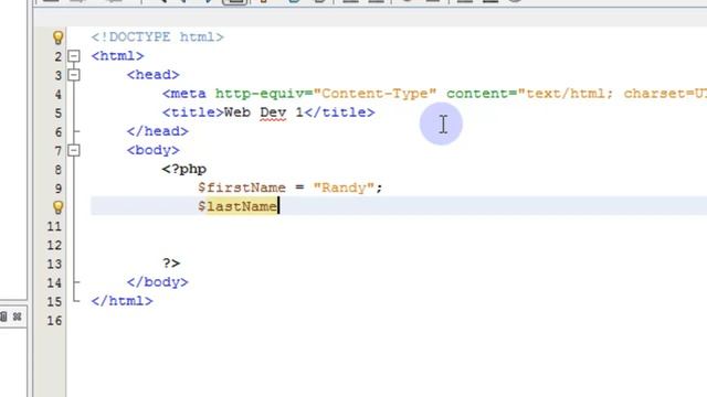 PHP Training for Beginners - Creating and using variables in PHP code смотреть онлайн