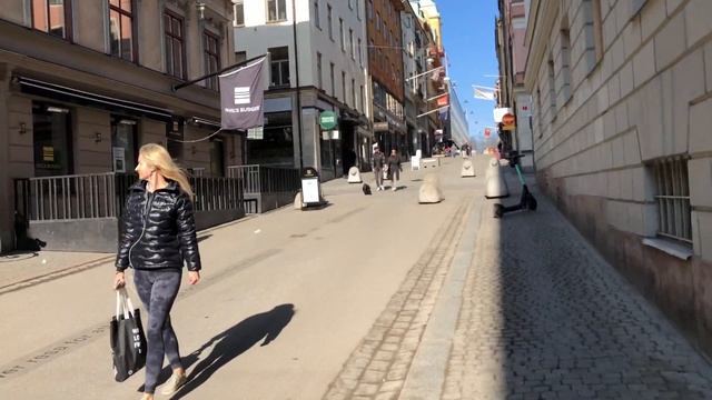Stockholm - Drottninggatan смотреть онлайн