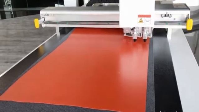 Фигурная резка пвх материалов на IECHO PK смотреть онлайн