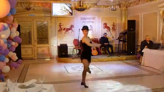 Балерина которая поёт и играет на флейте - праздник для взрослых и детей смотреть онлайн