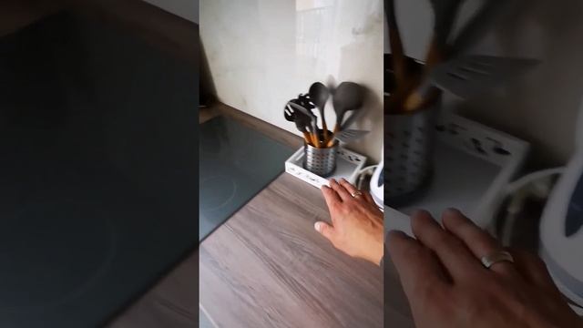 Можно ли сделать фартук до установки кухни? #санктпетербург #ремонткухни смотреть онлайн