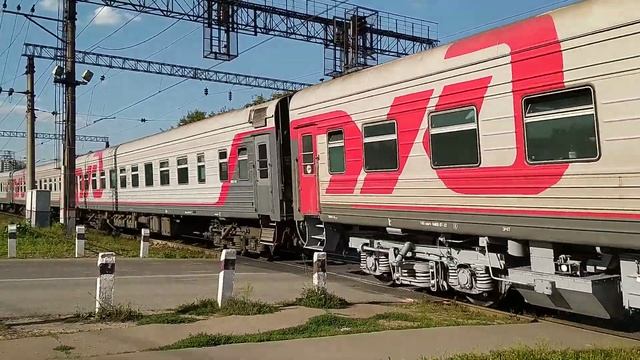 Пассажирский поезд: #471М Москва - Адлер. Ст. Нагатинская. Павелецкое направление МЖД. смотреть онлайн