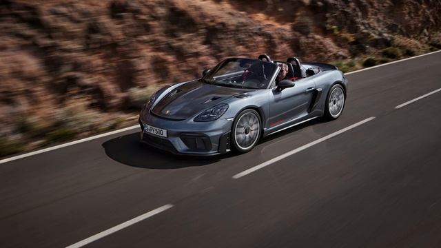 A Speed Demon with an Open Top: Porsche 718 Spyder RS - The Last Petrol-Powered Sports Car смотреть онлайн