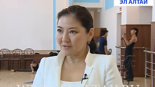 Репертуар «Алтам» пополнился новой постановкой «Штамп или остаться самим собой» смотреть онлайн