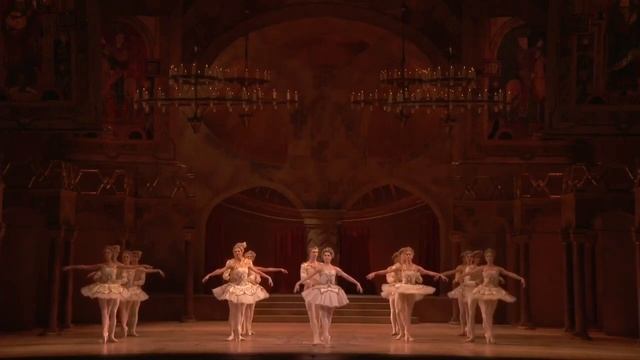 Raymonda Entrance And Pas De Deux - Natalia Osipova And Vadim Muntagirov - Raymonda- Royal Ballet