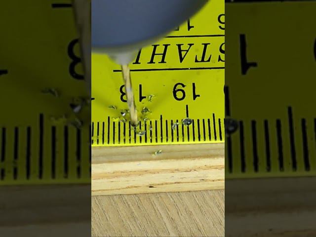 Хитрость быстрой разметки угольником #Shorts смотреть онлайн