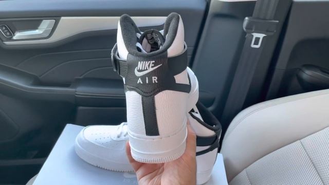 Nike Air Force 1 07 High Top White Black shoes смотреть онлайн