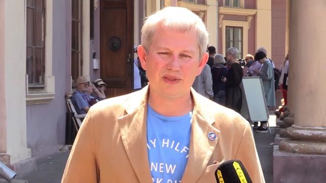 Золотое сечение: новый логотип Художественного музея смотреть онлайн