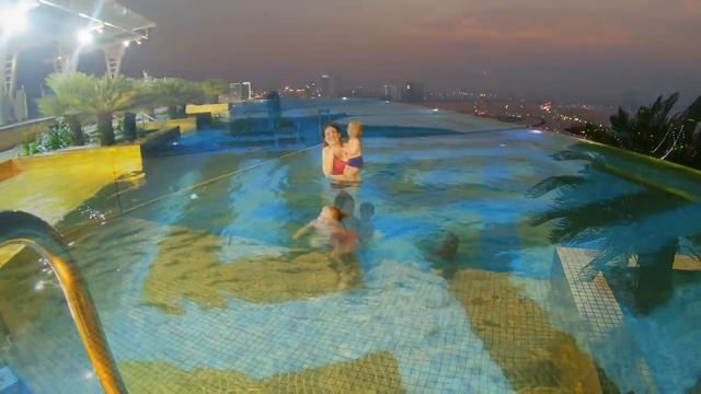Citadines Blue Cove Danang HOTEL, 29 этаж бассейн. Дананг, Вьетнам (Da Nang, Vietnam) Гид. Экскурси смотреть онлайн