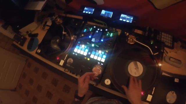 Dj set of 6 vinyl records смотреть онлайн