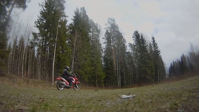 Suzuki DR 800S BIG SR42 Slalom.mov смотреть онлайн