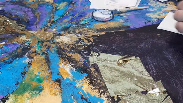 Картина Бабочка. часть 5. Клею поталь на фон. смотреть онлайн