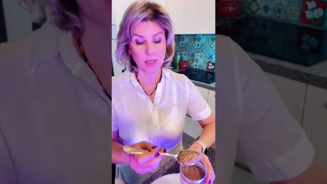 Рецепт при повышенной кислотности и изжоги. Льняной кисель. смотреть онлайн