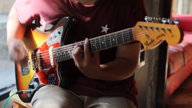 Fender Jaguar Sunburst Original 1965 смотреть онлайн
