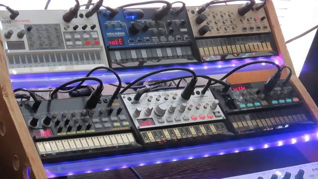 Call Me volca style Korg Volca beats bass nubass keys and FM смотреть онлайн