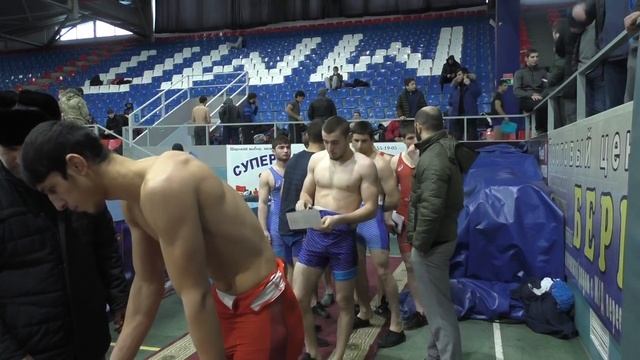 Процедура взвешивания борцов 2020 год Хасавюрт. смотреть онлайн