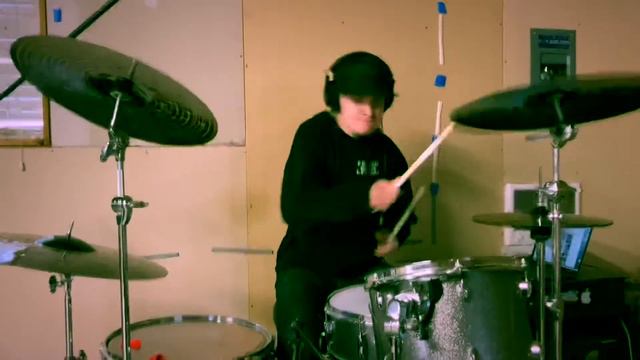 The Crew “One Voice” Drum Cover смотреть онлайн