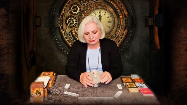 23rd of September - 923 - 239 - 329 .... ? A reading with Crystal Ball and Tarot Cards. смотреть онлайн