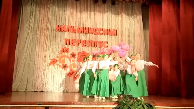 Танцевальный коллектив "Рисуем мир" - "Хоровод цветов" 1 возрастная группа – 5 - 9 лет смотреть онлайн
