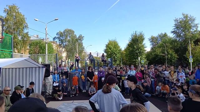 Мои дети смотрят🥰