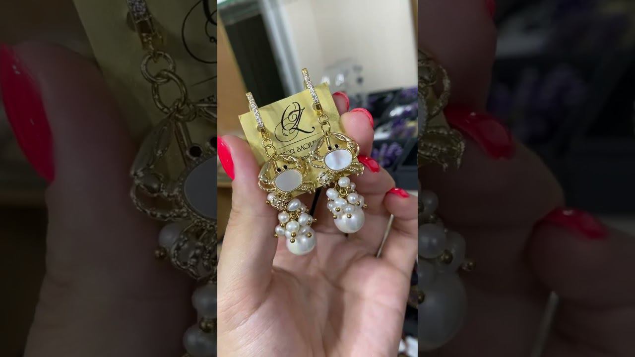#серьги #jewelry #серьгиручнойработы #жемчуг #серьгидляотпуска #серьгикрабики