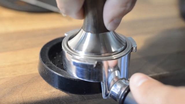 De'Longhi EC 685 - Avis sur la machine à café [2023] смотреть онлайн