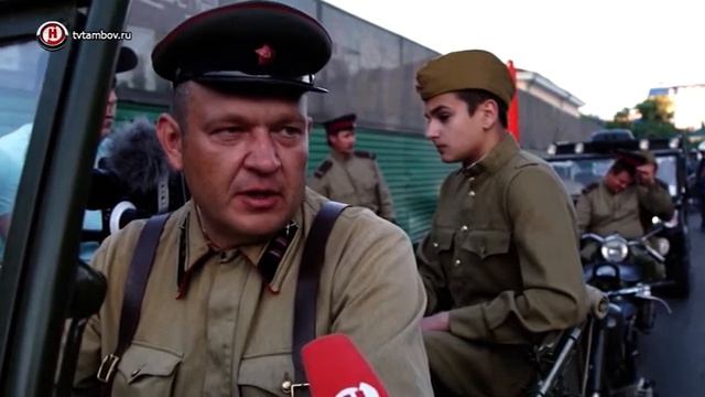 Ранним утром к Вечному огню в Тамбове пришли 1300 человек смотреть онлайн