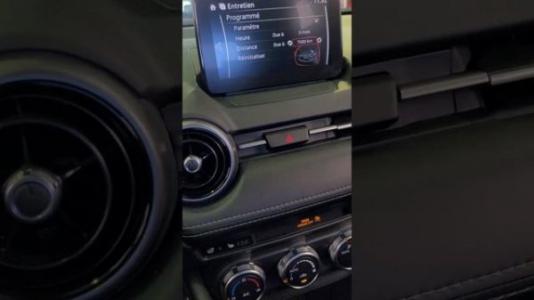 2019 Mazda cx-3 or cx-5 change language or oil maintenance reset